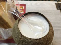 -椰爺爺·椰子冻砵仔糕