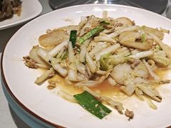 -宝燕海货工场(长江国际店)