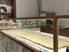 面包甜点陈列柜-WHEAT&BAKER-麥(凯德来福士店)