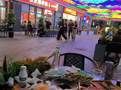 -欢聚烤吧(朱辛庄TBD万科店)