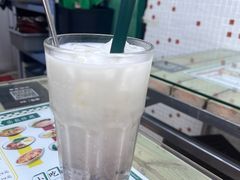 红豆冰沙-兴华里茶记(禅城同济首店)
