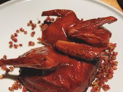 贡椒脆皮玻璃乳鸽-许家菜(望江店)