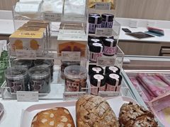 -好利来(乐堤港店)