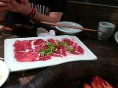 -红九格老火锅(三峡广场店)