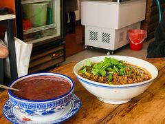 杂酱酸辣粉-袁妈红豆汤(重庆总店)