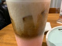 桃花拿铁-雕刻时光咖啡馆(师大路店)