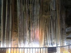 -泰安地下龙宫景区