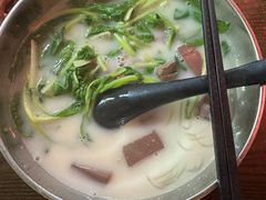 老鸭粉丝汤-房记津津老鸭汤