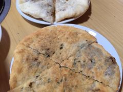 -大众跷脚牛肉馆·非遗传承单位(峨眉山店)