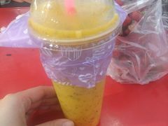 -芒果糯米饭摊子