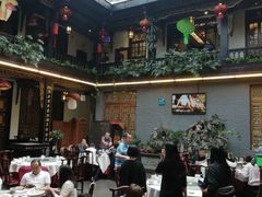 大堂-蔼若春.传承三十年云南菜(金碧公园店)