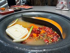 -生活如沸·顺德水牛奶火锅(大学路店)