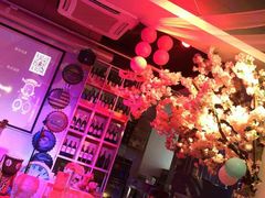 -樱花里音乐餐吧·牛扒椰子鸡(东圃店)