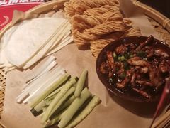 -魏铭鱼头捞饭(晋阳路店)