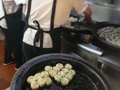 -小杨生煎(南京东路食品一店)