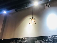 大堂-HELLO 27 意面·沙拉·帕尼尼