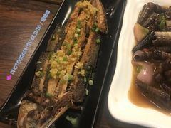烤秋刀鱼-土蚝·高压锅生蚝(百姓美食街店)