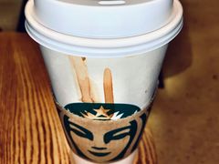 -星巴克臻选(杭州嘉里中心1F店)