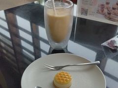 -亚龙湾喜来登·美景台大堂吧