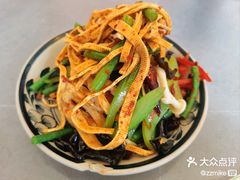 -弓家大队老碗面(高新咖啡街区店)