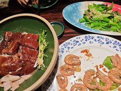 -粤·向群饭店(麓景路店)