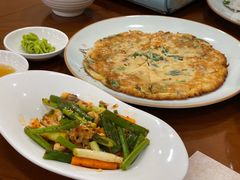 -青瓦餐厅·生鱼片·韩园烤肉(西塔店)