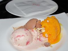 雪糕-广州花园酒店-凌璇阁360度高空海鲜自助餐CAROUSEL