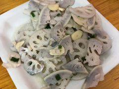 清炒藕片-黑皮酸菜鱼(三山街店)