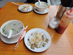 -河记肠粉店
