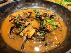 小鸡炖蘑菇-香厨中餐厅(松北香格里拉店)