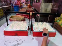 -东口码头·烧鸽子·鱼头泡饼·地方菜(金鹰悦城店)