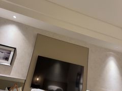 -上海漕河泾万丽酒店