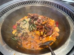 -山河屯铁锅炖鲜鹅·东北菜(开发区一店)
