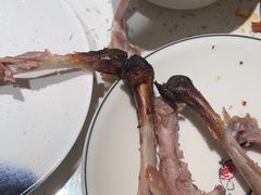 -三人行骨头王火锅(长寿店)