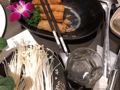 -捞王锅物料理(上海世茂广场店)