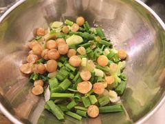 -鸿顺老铁锅美蛙鱼府(解放碑店)