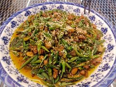 -去吃小龙虾·江湖菜·烧烤(南滨路店)