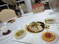 -鹿鸣酒家(越秀店)