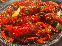 -肥肥虾庄·金牌油焖大虾(杨园滨江时代walk店)