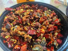 歌乐山辣子鸡-渝新·干锅鸭头·川菜(总店)