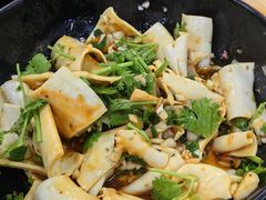 -燕子煨汤(山海关路店)