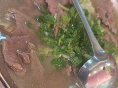-杨三娘跷脚牛肉(羊子山西路店)