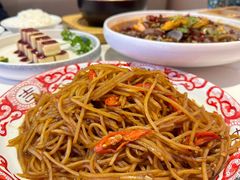 -关里关外·鱼头泡饼(唐冶绿地汇店)
