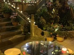 -华冠悠岚·庭院餐厅(青城后山店)