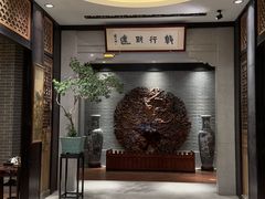 -龙悦湾酒家·八阵鱼生·渔人码头店