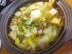 -周鱼小馆石锅酸菜鱼(活力汇店)