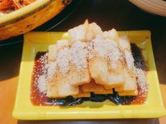 -休记光头香辣蟹干锅(绵竹店)