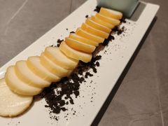 -东口码头·烧鸽子·鱼头泡饼·地方菜(金鹰悦城店)