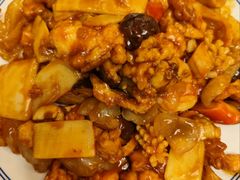 八珍豆腐煲-金牌餐厅·天津菜·八珍豆腐·老爆三(瓷房子店)