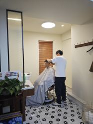 -理昂男士理发店 Barber shop